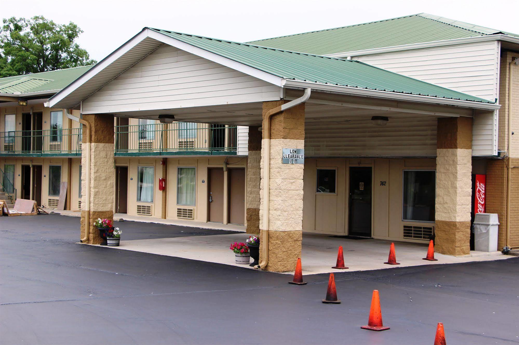 Red Roof Inn Monteagle - I-24 Motel